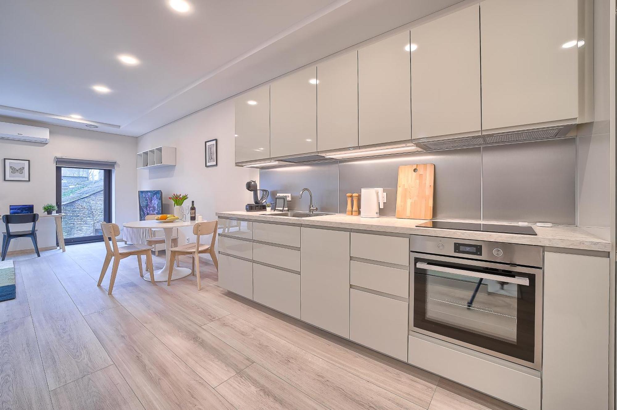 Business-Class Apartments 2 X Free Parking X Self Check In 24X7 빌뉴스 외부 사진